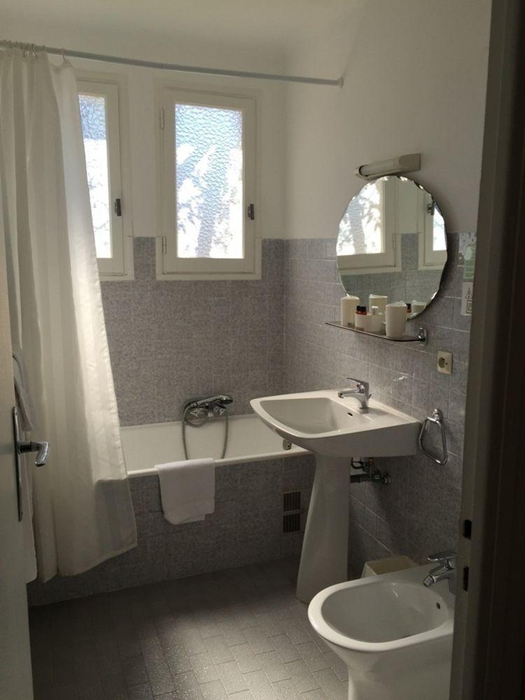 Castel Garoupe Hotel Антиб Екстериор снимка